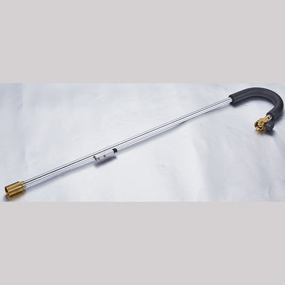Une torche à herbe à 1300 degrés avec un dispositif d'allumage automatique et une soupape de commande de flamme.