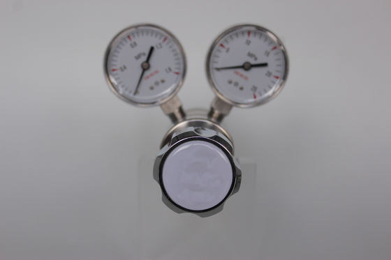 Régulateur d'oxygène en acier inoxydable de laboratoire à haute pression à double étage W21.8 G5/8