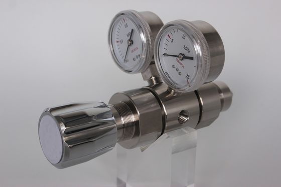 Régulateur d'oxygène en acier inoxydable de laboratoire à haute pression à double étage W21.8 G5/8