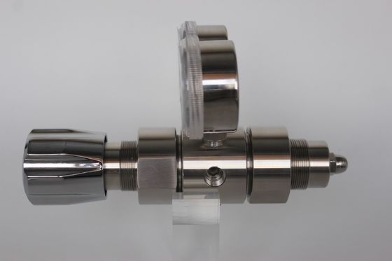 Régulateur d'oxygène en acier inoxydable de laboratoire à haute pression à double étage W21.8 G5/8