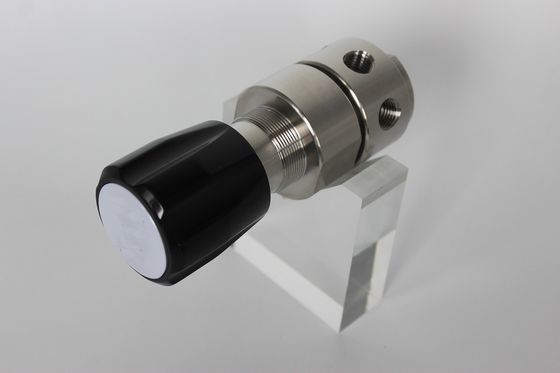 Régulateur de laboratoire à double étage pour gabarit de gaz spécialisé en argon d'hélium d'azote
