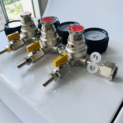 Reducteur de pression de CO2/bière pour fûts de bière et kegerators à noix de sortie personnalisés