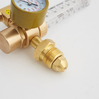 Réducteur de gaz CGA320 CGA580 Connexion d'entrée TIG soudeur MIG soudeur jaugeur de CO2 débitmètre régulateur d'argon
