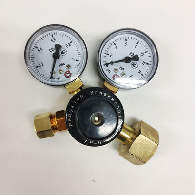 Régulateur de pression de gaz de CO2 Réducteur de pression à double étage pour le marché russe G3/4 Thread