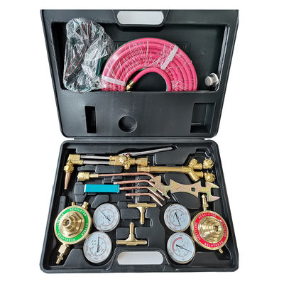 L'équipement de soudage est constitué d'une lampe de coupe et d'un kit de soudage portatifs pour la capacité de soudage 3/16