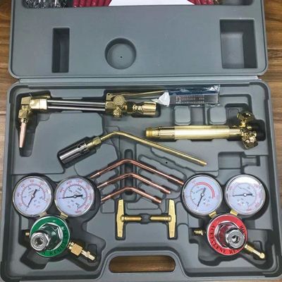 Kit de torche de soudage à coupe légère en laiton pour les besoins de soudage polyvalents et flexibles