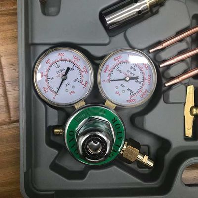 Kit de torche de soudage à coupe légère en laiton pour les besoins de soudage polyvalents et flexibles