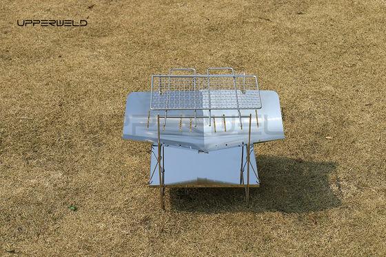 Grill pliable extérieur ultra-légère à combustible de bois Finition propre pour barbecue portable