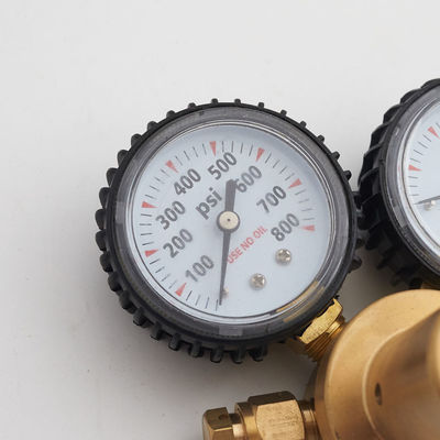 Support personnalisé ODM réducteur de gaz en laiton à pression de livraison de 800 PSI et double jauge