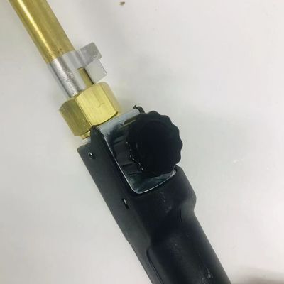 Améliorez votre jeu de brûlure d'herbe au propane avec une torche de chauffage et trois buses en laiton
