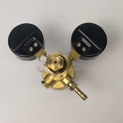 Régulateur de gaz d'argon/CO2 pour soudage et coupe à double jauge