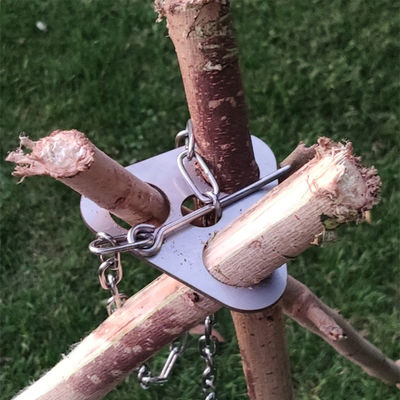 Tripod de pique-nique en acier inoxydable pratique et réglable pour le barbecue au feu de camp en plein air