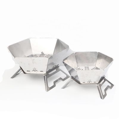 Poêle à gril portable à charbon de camping avec conception pliante supérieure 570mm*570mm*300cm