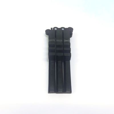 Mise à niveau du support triangulaire en plastique pour les accessoires de poêle à support de réservoir de gaz de butane compact